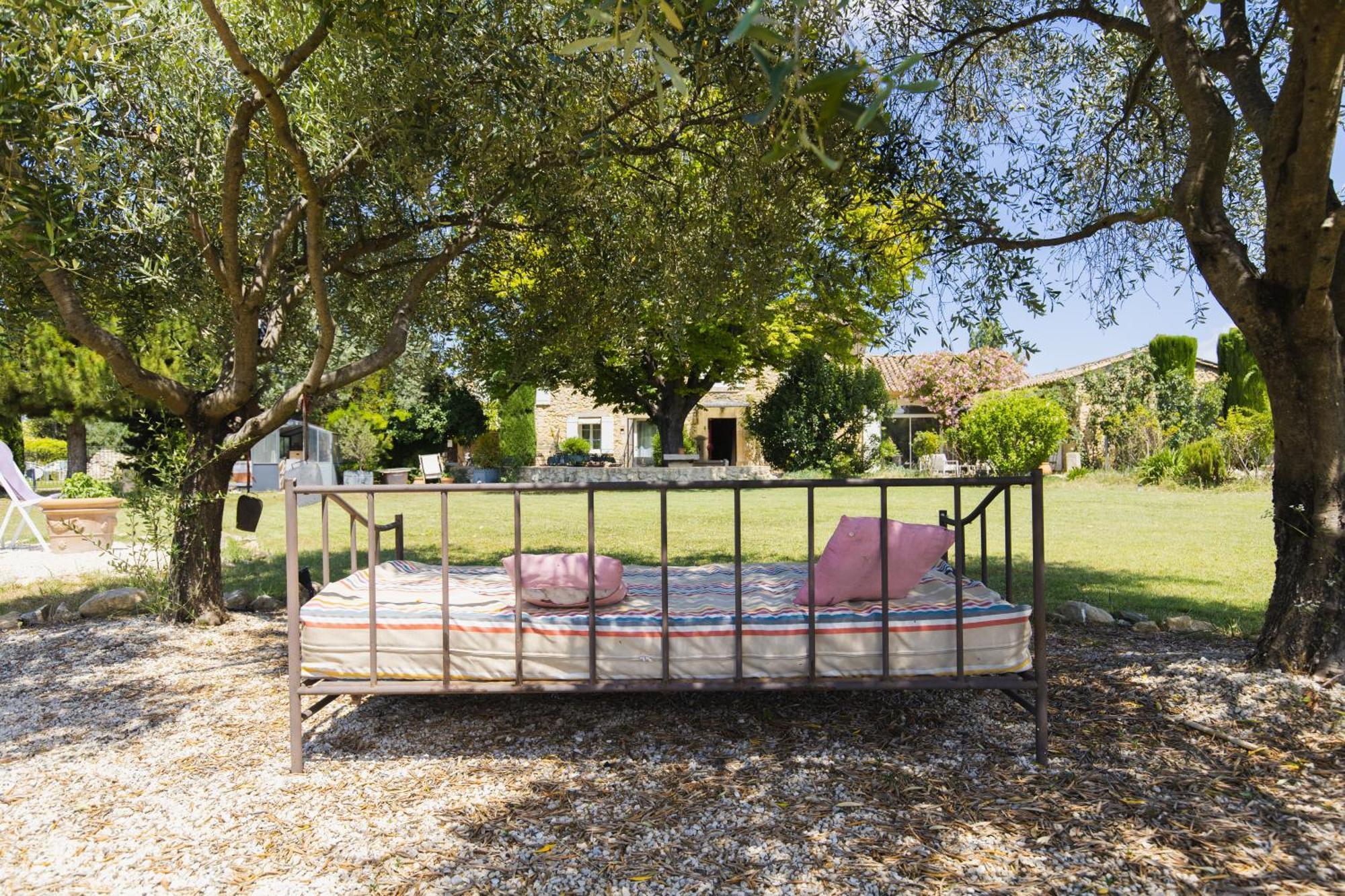 Lagnes Chambre D'Hotes - B&B - Fleur De Coton Chez Manon En Luberon מראה חיצוני תמונה